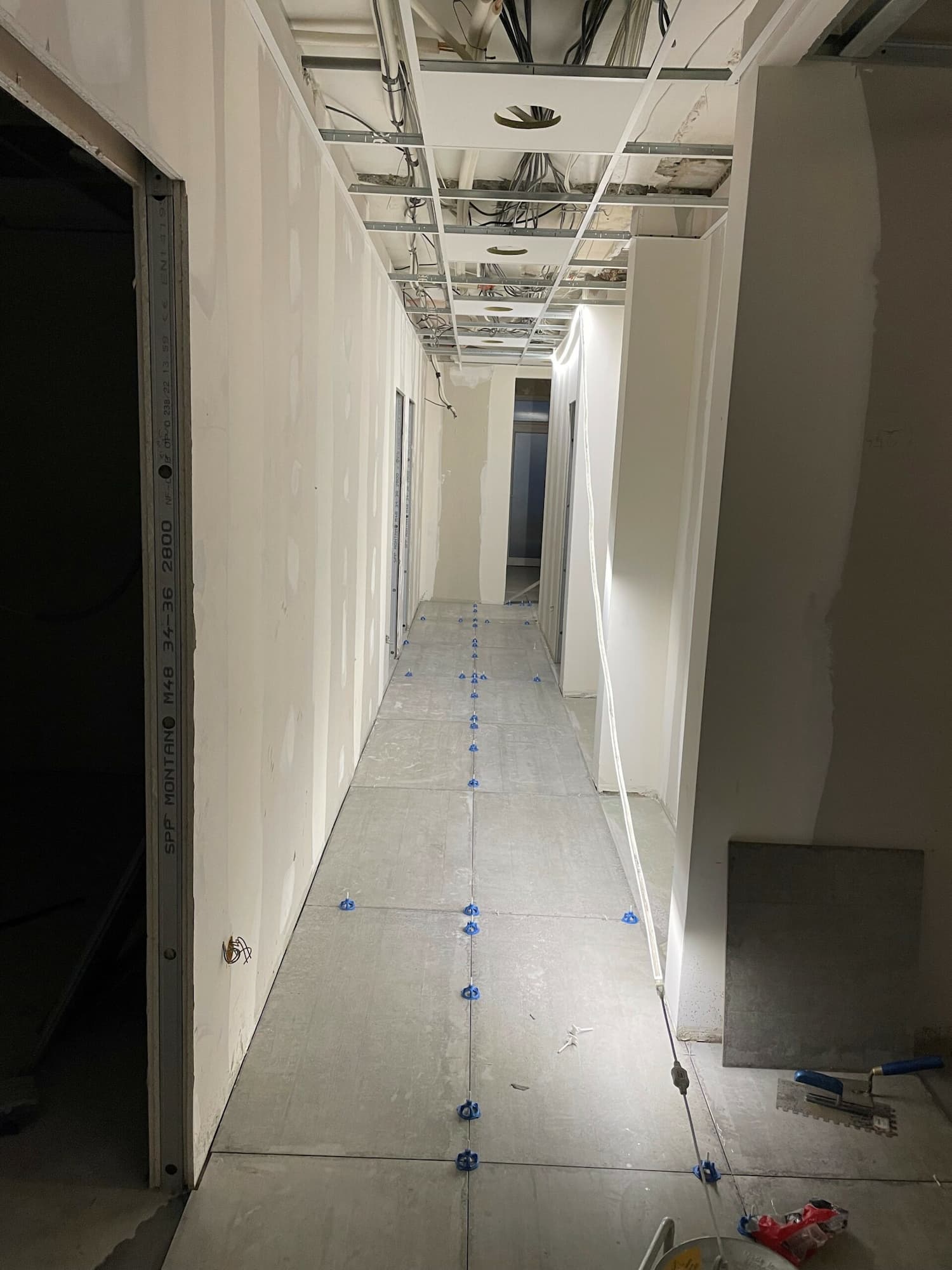 BUREAUX | CEBATI Rénovation complète : peinture, carrelage, isolation, aménagement intérieur et extérieur à Strasbourg vers Haguenau Bischheim 4
